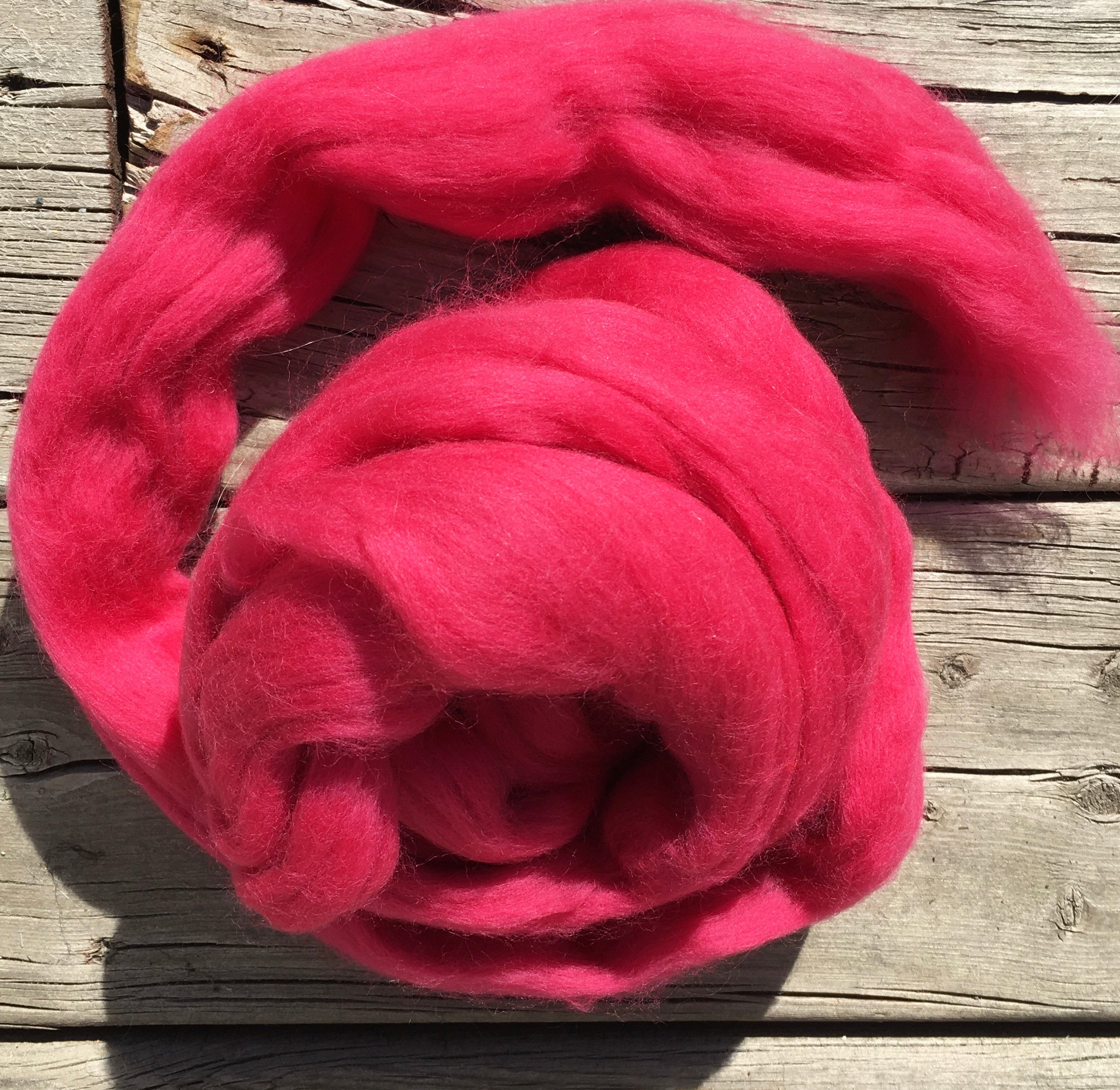 Merino Fibre, Dyed Reds and Pinks, extra fine